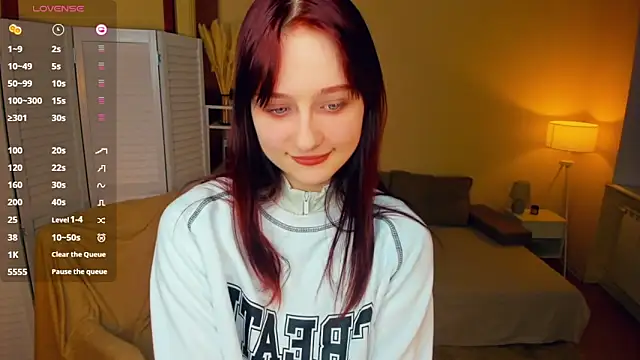 KatyKufel online show from March 13, 7:08 pm