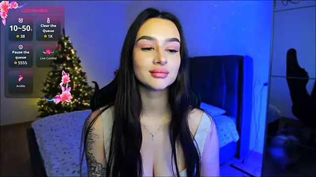 Veronica Larsson online show from December 19, 9:55 am