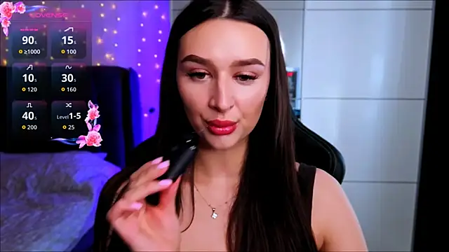 Veronica Larsson online show from February 25, 12:16 pm