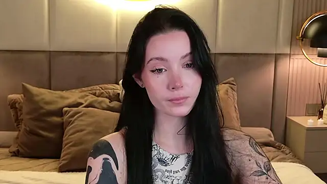 Goldy Stark online show from November 5, 8:34 pm