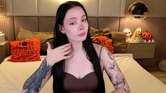 Goldy Stark online show from November 3, 8:34 pm