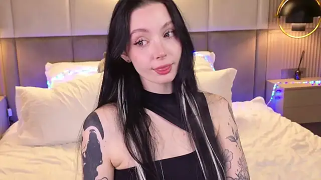 Goldy Stark online show from December 3, 8:52 pm