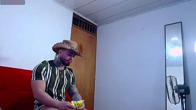 tommyblessd1 online show from March 24, 7:30 am