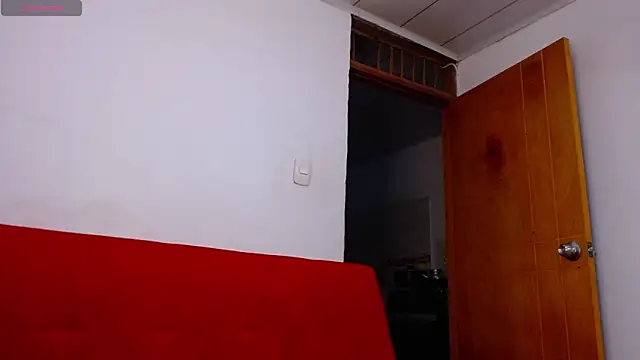 tommyblessd1 online show from May 1, 8:47 pm