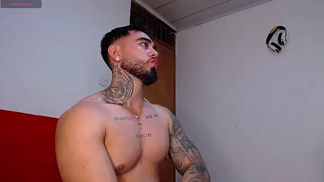 tommyblessd1 online show from November 13, 7:12 am