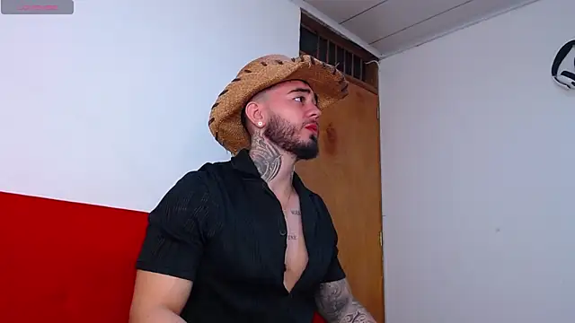 tommyblessd1 online show from September 10, 6:34 am
