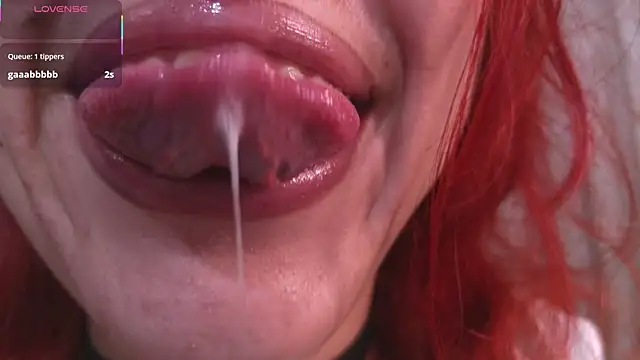 bri von dhara   online show from December 3, 7:46 pm