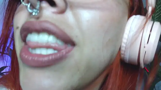 bri von dhara   online show from November 12, 12:37 am