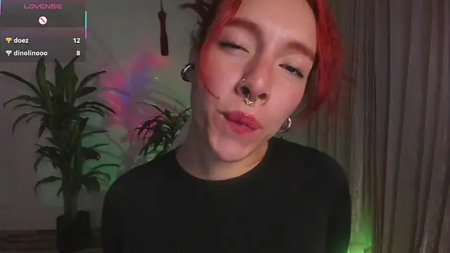 Snapshot of bri_von_dhara__ chatting on October 16, 1:41 pm bri von dhara online show from October 16, 1:41 pm