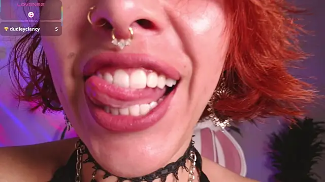 bri von dhara   online show from May 3, 10:13 pm