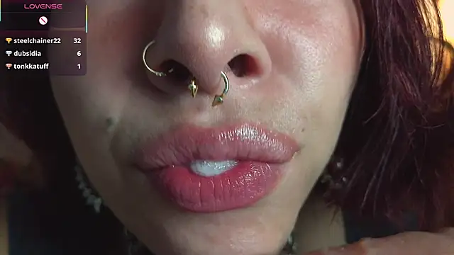 bri von dhara   online show from July 17, 11:51 am