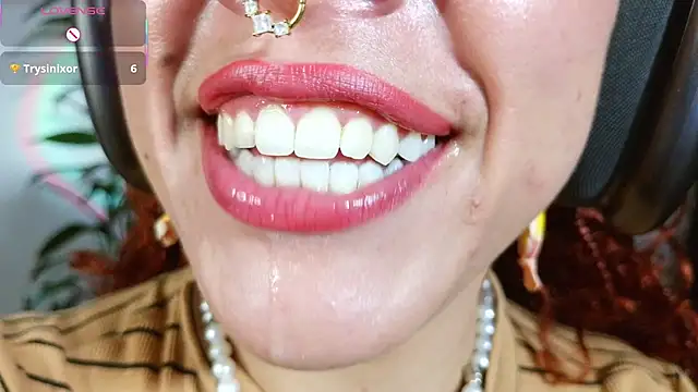 bri von dhara   online show from April 4, 1:23 am