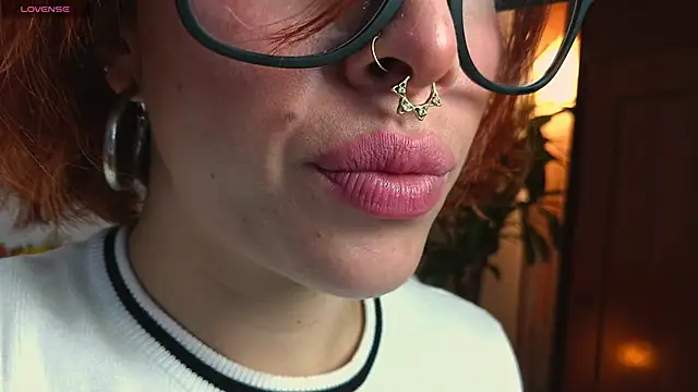 bri von dhara   online show from June 17, 4:17 pm