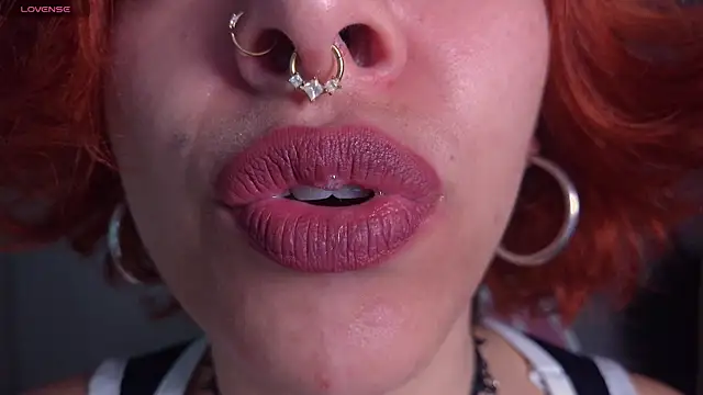 bri von dhara   online show from May 26, 10:57 am