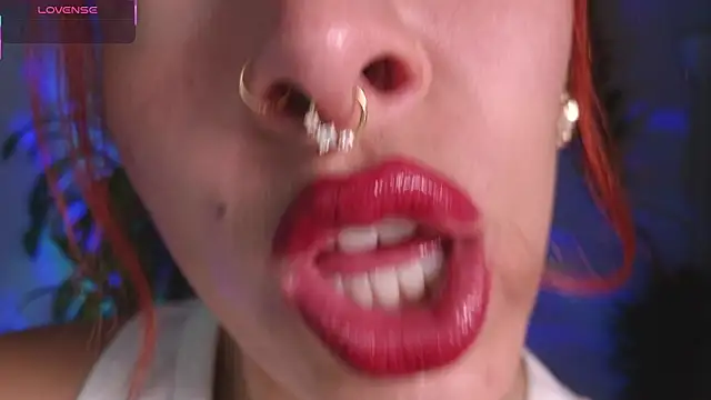 bri von dhara   online show from March 13, 10:15 pm