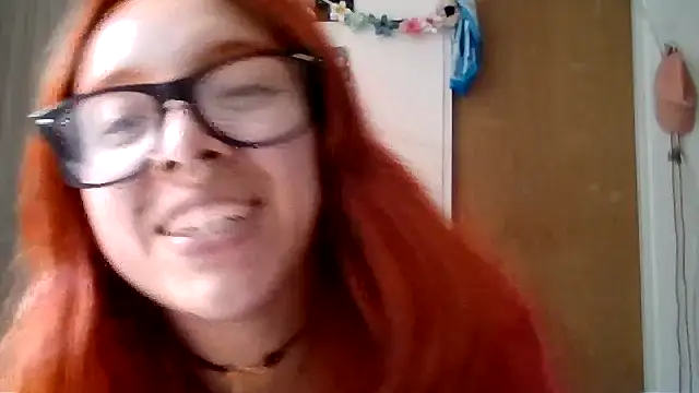 Snapshot of bri_von_dhara__ chatting on September 29, 8:47 pm bri von dhara online show from September 29, 8:47 pm