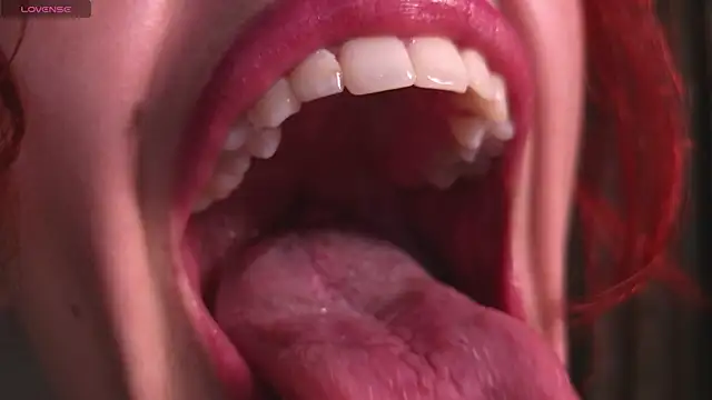 bri von dhara   online show from December 5, 3:38 am