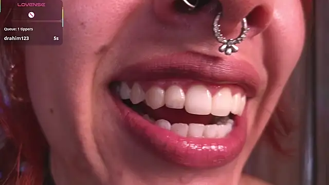 bri von dhara   online show from December 14, 4:34 pm