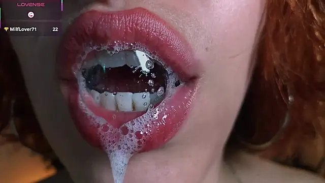 bri von dhara   online show from June 9, 10:00 pm