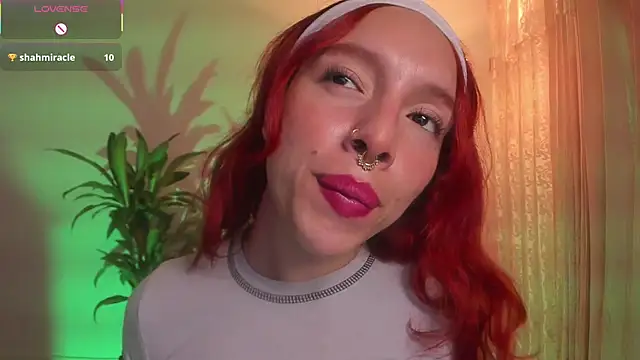 bri von dhara   online show from October 20, 1:00 pm