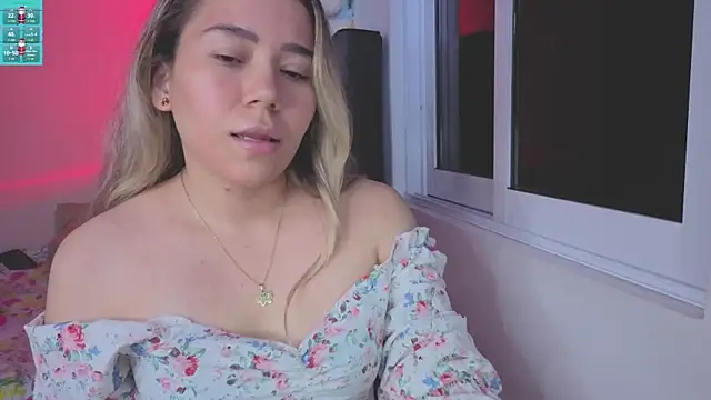 Aiilyn Ds online show from November 28, 5:18 am