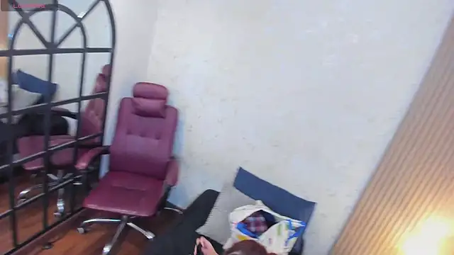 aliceandsia online show from February 11, 7:14 pm