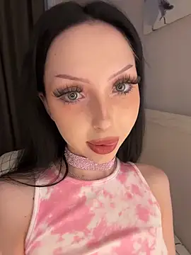 Snapshot of Lina_Thornton_ chatting on May 11, 4:15 pm Lina Thornton online show from May 11, 4:15 pm