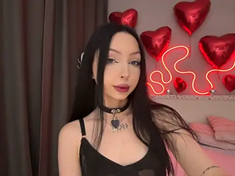 Lina Thornton  online show from July 25, 2:12 pm