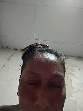 Naomi-Mature online show from November 30, 9:54 am