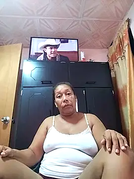 Naomi-Mature online show from October 27, 9:10 am