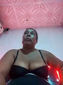 Naomi-Mature online show from November 28, 6:30 pm