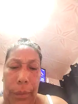 Naomi-Mature online show from November 23, 9:08 am