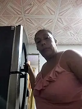 Snapshot of Naomi-Mature chatting on September 18, 10:29 am Naomi-Mature online show from September 18, 10:29 am