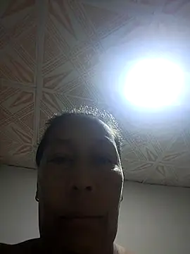 Naomi-Mature online show from October 24, 8:35 am