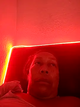 Naomi-Mature online show from March 4, 8:05 pm