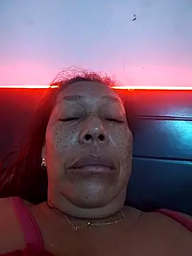 Naomi-Mature online show from May 7, 9:23 am