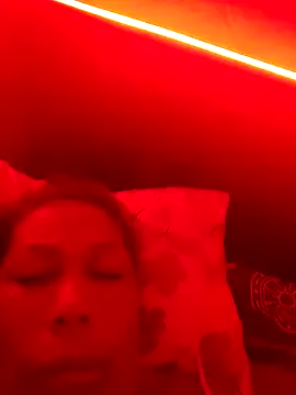 Naomi-Mature online show from March 2, 8:21 am