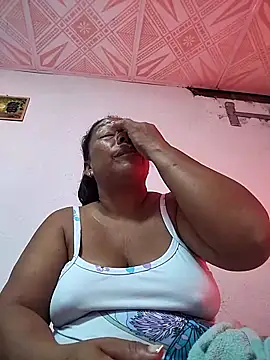 Naomi-Mature online show from April 3, 9:38 am