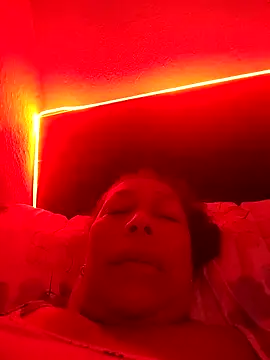 Naomi-Mature online show from April 8, 9:11 am