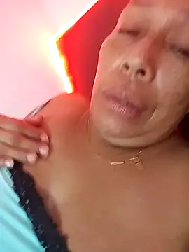 Naomi-Mature online show from February 6, 9:38 am