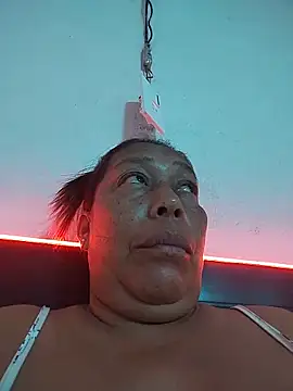 Naomi-Mature online show from May 17, 9:42 am