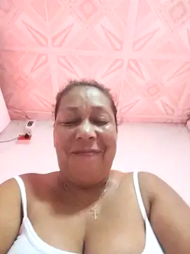 Naomi-Mature online show from February 21, 2:24 am