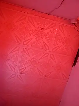 Naomi-Mature online show from March 24, 9:09 am