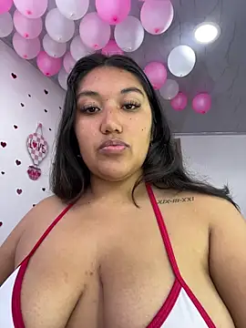 SharaRous online show from March 28, 9:16 pm