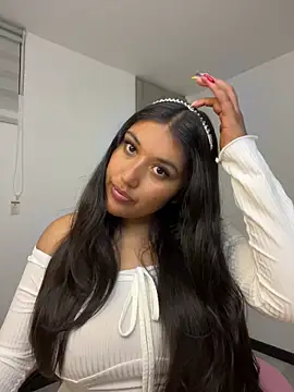 SharaRous online show from June 11, 1:05 am