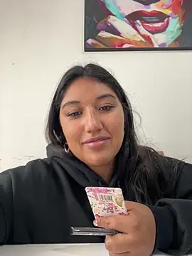 SharaRous online show from November 18, 11:57 am