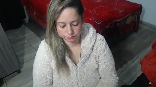 Brenda bigtitis online show from April 16, 10:12 pm