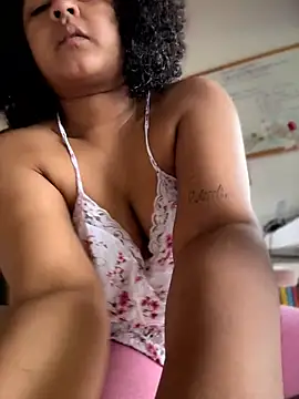 Snapshot of Rizos_hot_official chatting on June 30, 3:12 pm Rizos hot official online show from June 30, 3:12 pm