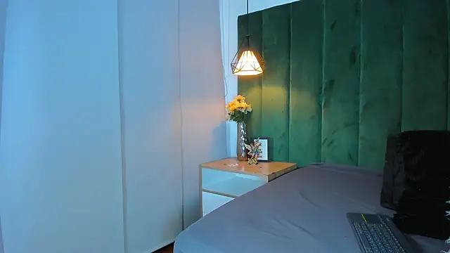 kittyy milk 001 online show from October 3, 8:32 pm