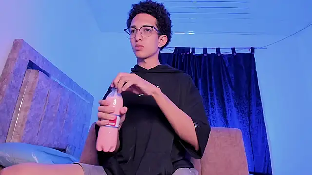 Cj davis  online show from February 13, 1:27 am